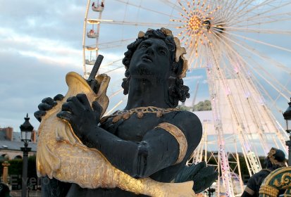 Auréolé - Statue de la fontaine de la place de la Concorde - Paris